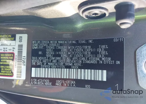 2011 Toyota Tundra Grade 5.7L V8 z USA, uszkodzony, nr VIN 5TFRY5F10BX111705